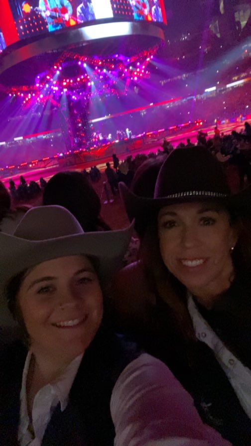 chrissy_cope1's tweet photo. These 2 EMTs just graduated last year and @SarahStakes does sports medicine with me. Nothing beats seeing former @KleinHigh students I taught and trained working as medical professionals. #RODEOHOUSTON @KISD_CTE @KleinHighHST @KleinSportsMed https://t.co/LI32JfcnSR