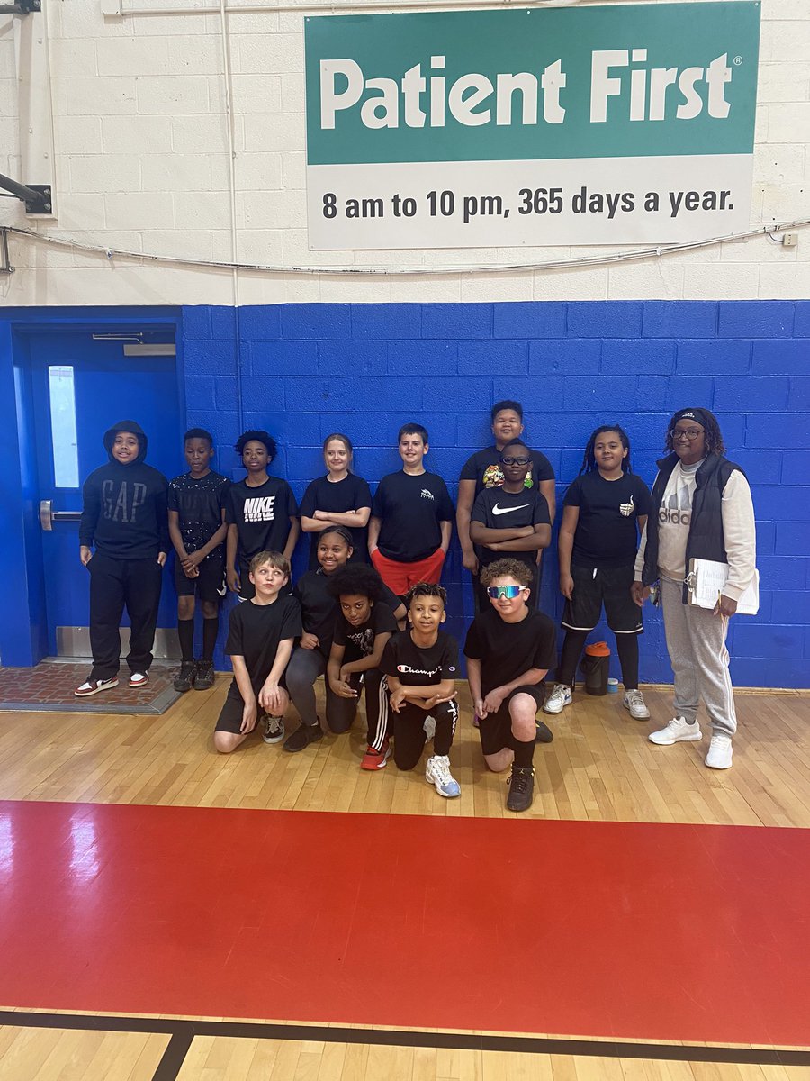 smars0194's tweet photo. March Madness, 5th vs Staff was so much fun! Catch me on our morning announcements for a recap of this fun game! Our staff remained victorious and our students played their hearts ❤️ out! More importantly we had fun and participated in physical activity! #ThaliaTribe @Thalia_Ele https://t.co/O76EsdOgd4