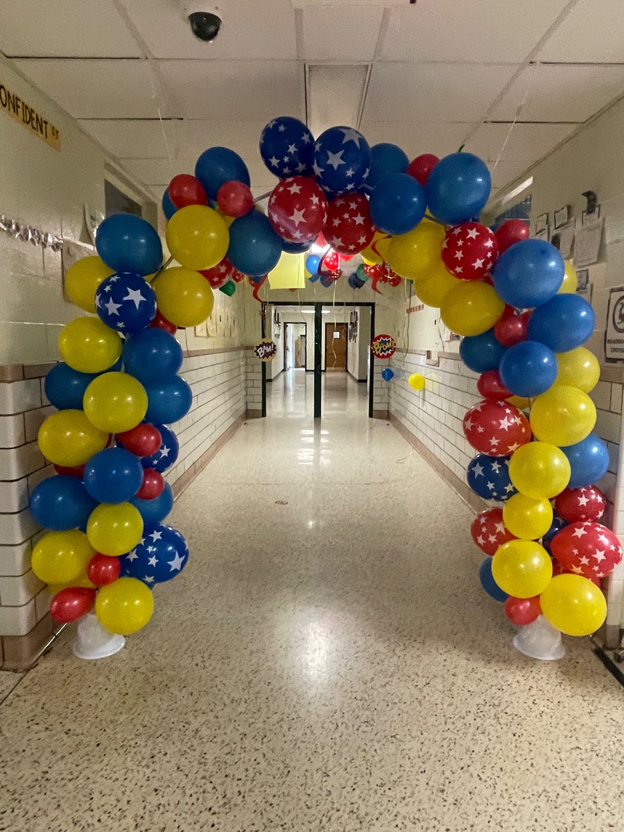 allygal513's tweet photo. Such a fun Math and Literacy night! @Chalkley_ES https://t.co/JiKrbTuvo7
