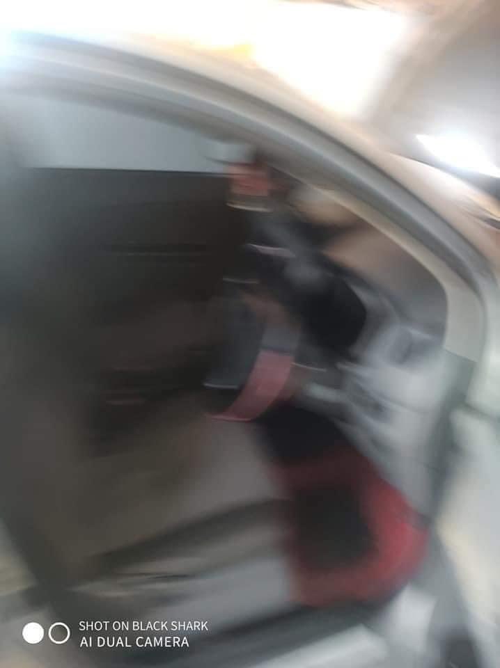 AkeemSharyzal's tweet photo. Myvi 1.3 rm8k nak jual urgent. https://t.co/PwBA7Jyi1S