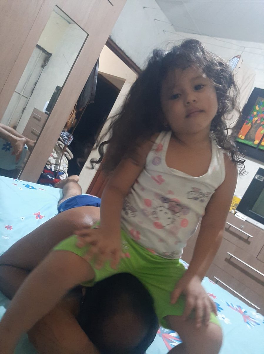 CarlosRoblesAl3's tweet image. Jugando con mi dulce tormento