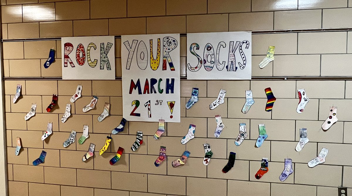 ThankfulInThird's tweet photo. Today we “Rocked our Socks” to celebrate World Down Syndrome day! We even had a special guest, Mrs. Ridge, come in to read us a story about the power and beauty of celebrating our differences! 💙💛 #WorldDownDyndromeDay #RockYourSocks #WhitmanSmilesandShines https://t.co/BLH4BTJCLY