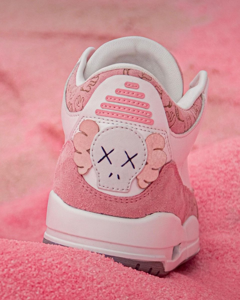 KicksFinder tweet media