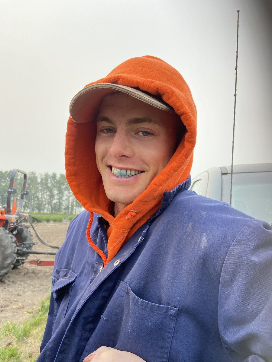 KTKHaskap's tweet photo. Win 1 of 4 $ 25 coupons for fresh Haskap berries summer 2023 to be picked up near Choiceland.
To win, follow us on Twitter. Like and leave a comment for an extra entry.
#Haskap #local #freshberry #antioxidants https://t.co/fY6ohY7DsU