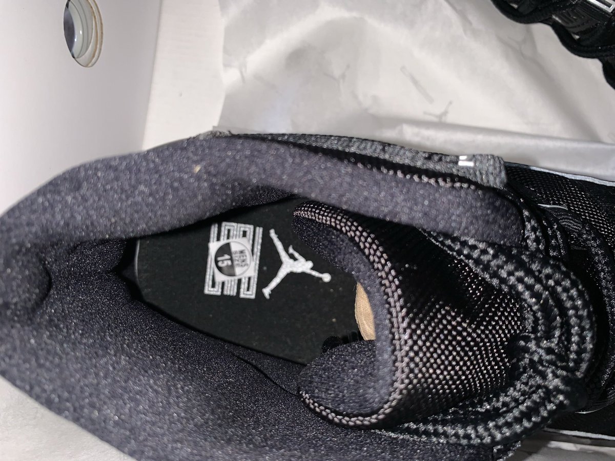 SoleForDays's tweet photo. @RetailTuesday Sz 15 DS $350 shipped https://t.co/E6OX7qZWDJ