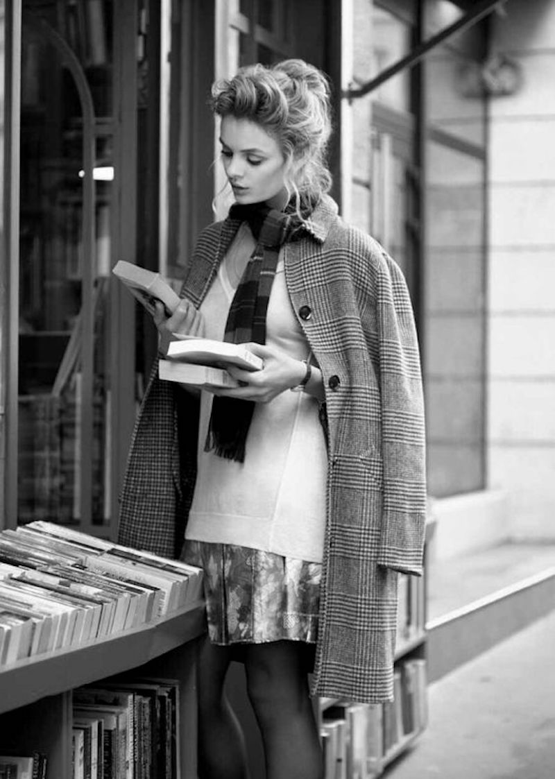 📚HAPPY WEDNESDAY #booklovers — it's a #Wednesday #writerslift #WritingCommunity!

📚Post #book #WIP #books #blog

📚Feel free to #RT #FolloMe

#ShamelessSelfPromoWednesday #Wednesdayvibe  #authors #AuthorsOfTwitter #love #BooksWorthReading #BookTwitter #Writer #Humpdayhappiness