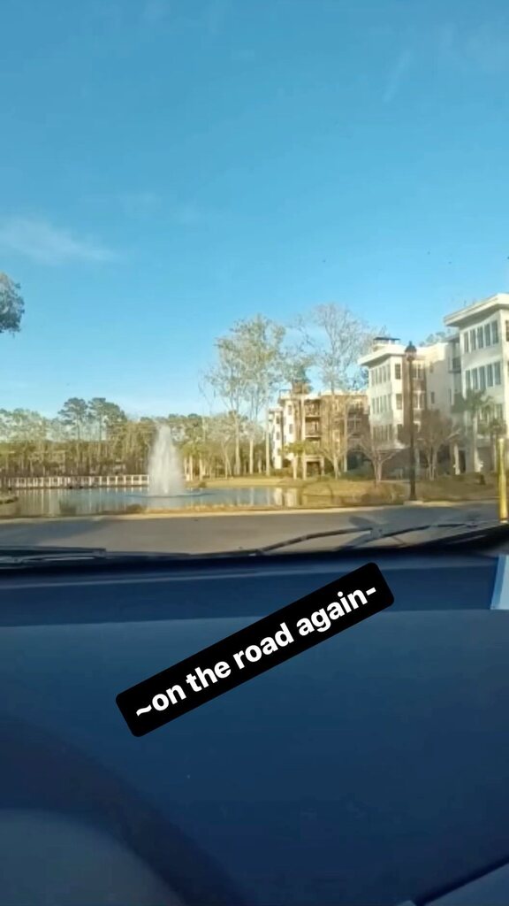 cheekane's tweet photo. Another beautiful drive and venue for a chamber music concert last week!
.
.
.
.
.
#travelingmusicians #CHperforms #pianoplayer #viewfrommyoffice #difficultmusic #instagrammusicians #TalentedArtists #musician #Chambermusic #concert #instapianist #pianist… https://t.co/71V6DOexFT https://t.co/cfmZlRG3WU