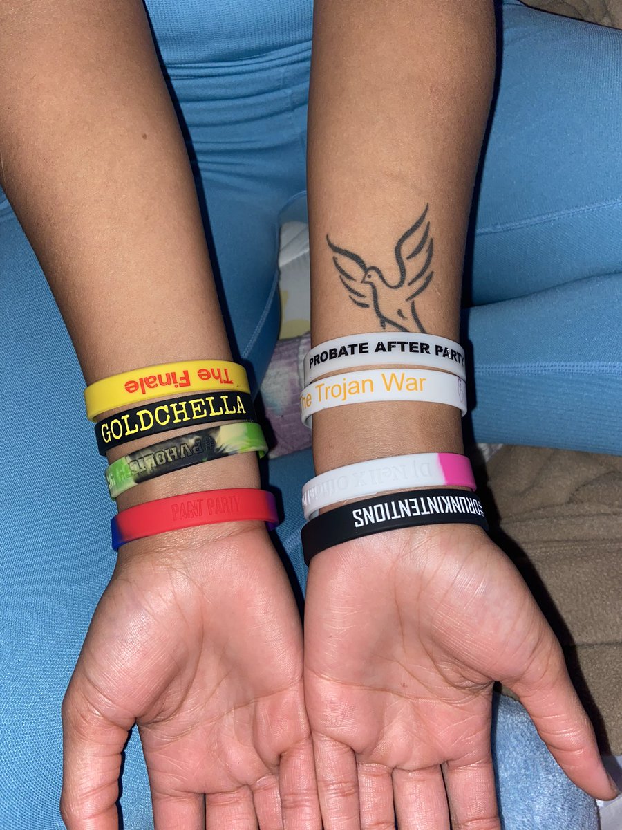 iiiamjazzz's tweet photo. Gotta catch them all ๐ #pvamu #springfest2k23 https://t.co/exNrcvn8sZ