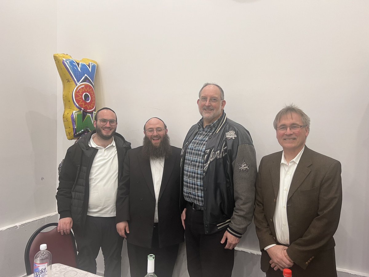 YehudaZorger's tweet photo. What an amazing Victory tonight in the Village of Airmont. Unity has beaten hate for the 3rd time. Row B 1545 Row A 755. #Airmont #Rocklandcounty https://t.co/PRe2BOGPDy