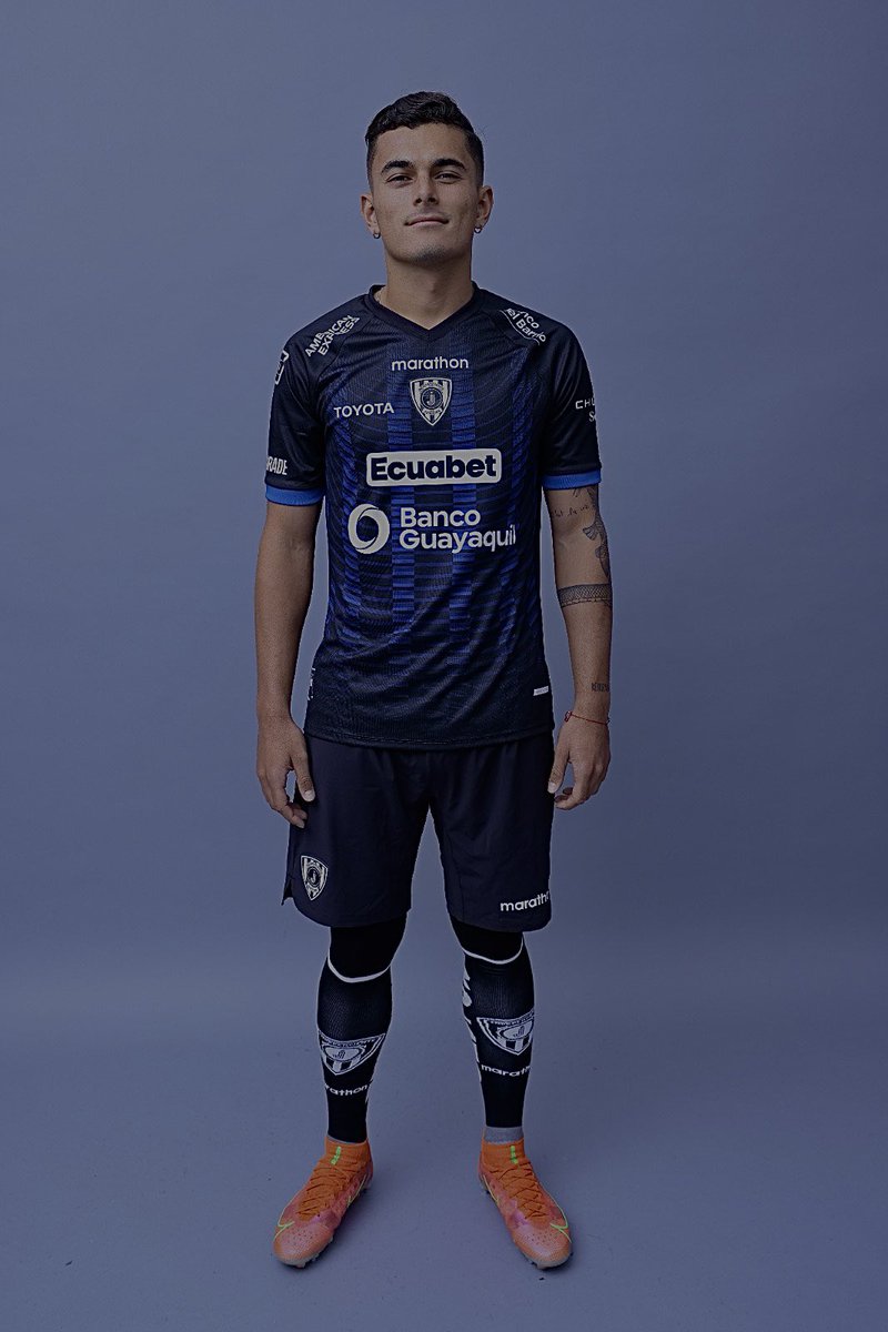 mateozambranob's tweet photo. ¡Empieza lo bueno! 🤍⚽️ https://t.co/mEPv5N5y6Z