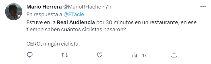 Hanz_Narvaez's tweet photo. Respondan... Siendo un lugar comercial ¿Cómo van a pasar los vehículos de emergencia por un lugar tan estrecho en horas pico?  @MunicipioQuito @ObrasQuito @santiguarderas @ContraloriaECU @FiscaliaEcuador @pabelml @EcuavisaInforma @Teleamazonas24H  #Quito #uio #realaudiencia https://t.co/rGauq01r7c