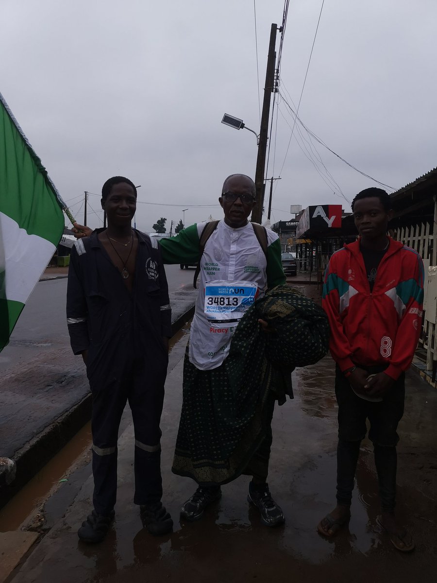OBAROAKPO69's tweet photo. Day 6
#Worldwrapperman #ManiGuli #WorldwaterRunπ¦π¦πππ³π¬ #Worldwaterday2023 #runningthestreetsoflagos #WaterNaLife #WaterAction #WaterNorGetEnemies #AU #UN #EU #LIVINGwater #WaterAdvocate #WaterHeroes #WaterHero π
π
#WaterREVOLUTIONNOW https://t.co/OAp3up673D