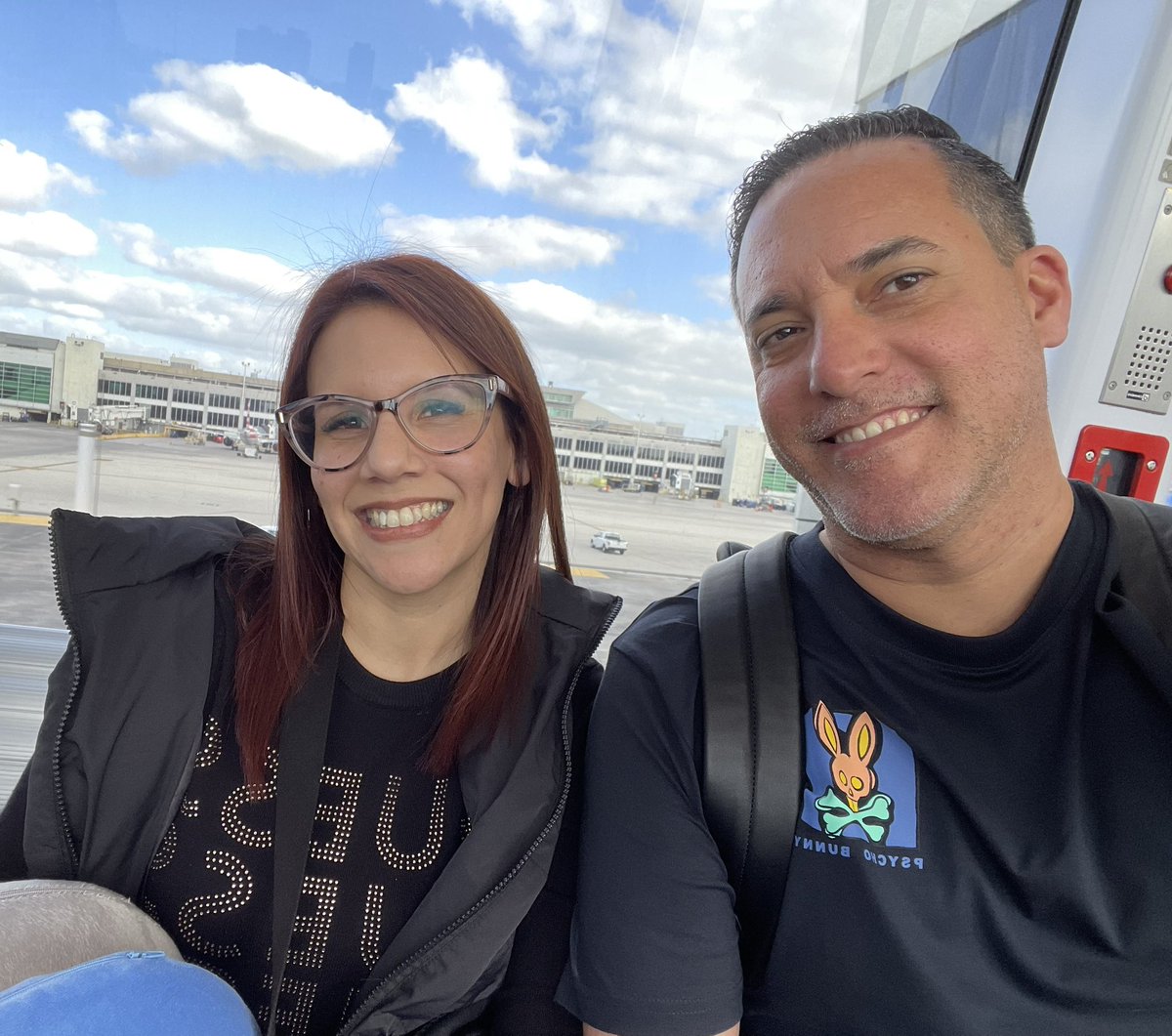 evadainew's tweet photo. Definitely going back to 🇪🇸… @Luenas24 next trip coming soon 📝  peroooo pasamos otra vez por la Madre Spańa tía…💃🕺🏼 https://t.co/2Re5bbmDjf