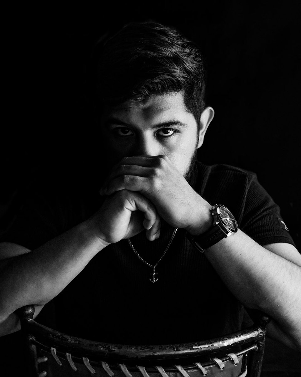zermenovictor's tweet photo. #modelaje #model #modelo #moda #modelos #fotografia #photography #fashion #photography #photo #foto https://t.co/j8UCinKwOL