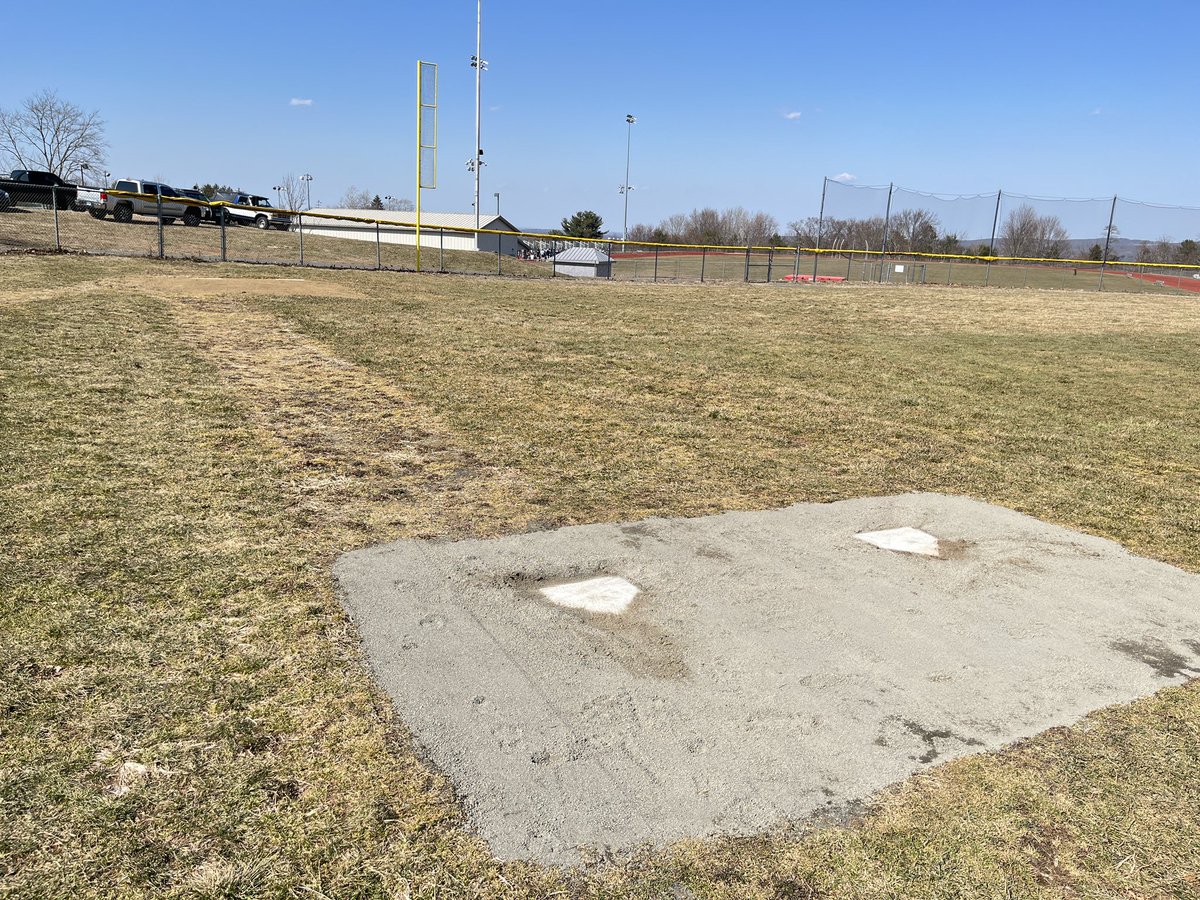 Shout out to the PHS grounds crew for the well groomed bullpen mounds.