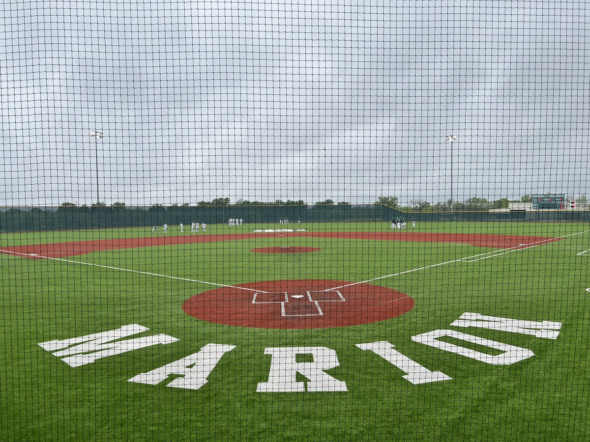 Marion_Bulldogs's tweet photo. Great start to District for our Softball and Basbeall team tonight! Great job Bulldogs! @misdbulldogway @MarionHsTx
Softball wins 16-6 over Cole
Baseball wins 16-0 over Cole!
#Family #TurfFields https://t.co/r4GQEsiqyT