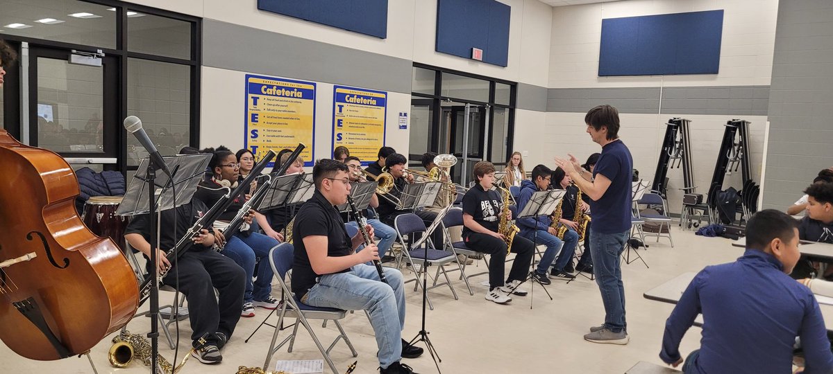 BelzerPA's tweet photo. BMS PA went on tour! 2 days, 3 groups,  6 elementary schools and a whole lot of talent. Over 1,300 5th and 6th graders listened and learned about the amazing opportunities that await them in LT's award winning bands, choirs, and orchestras! https://t.co/29JxV62RDr