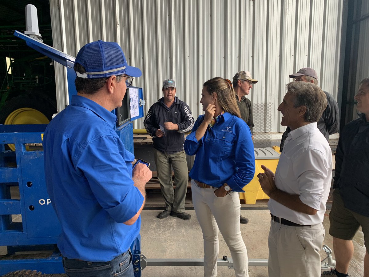 mackinnon_anita's tweet photo. Día 2 recorriendo las primeras balanzas en Uruguay🇺🇾 con @optiweigh_uru  y @optiweigh https://t.co/dpHACt1Ssc