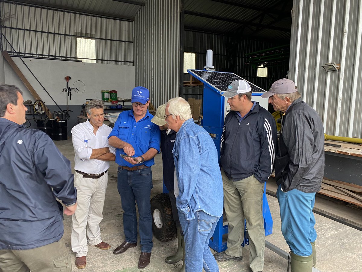 mackinnon_anita's tweet photo. Día 2 recorriendo las primeras balanzas en Uruguay🇺🇾 con @optiweigh_uru  y @optiweigh https://t.co/dpHACt1Ssc