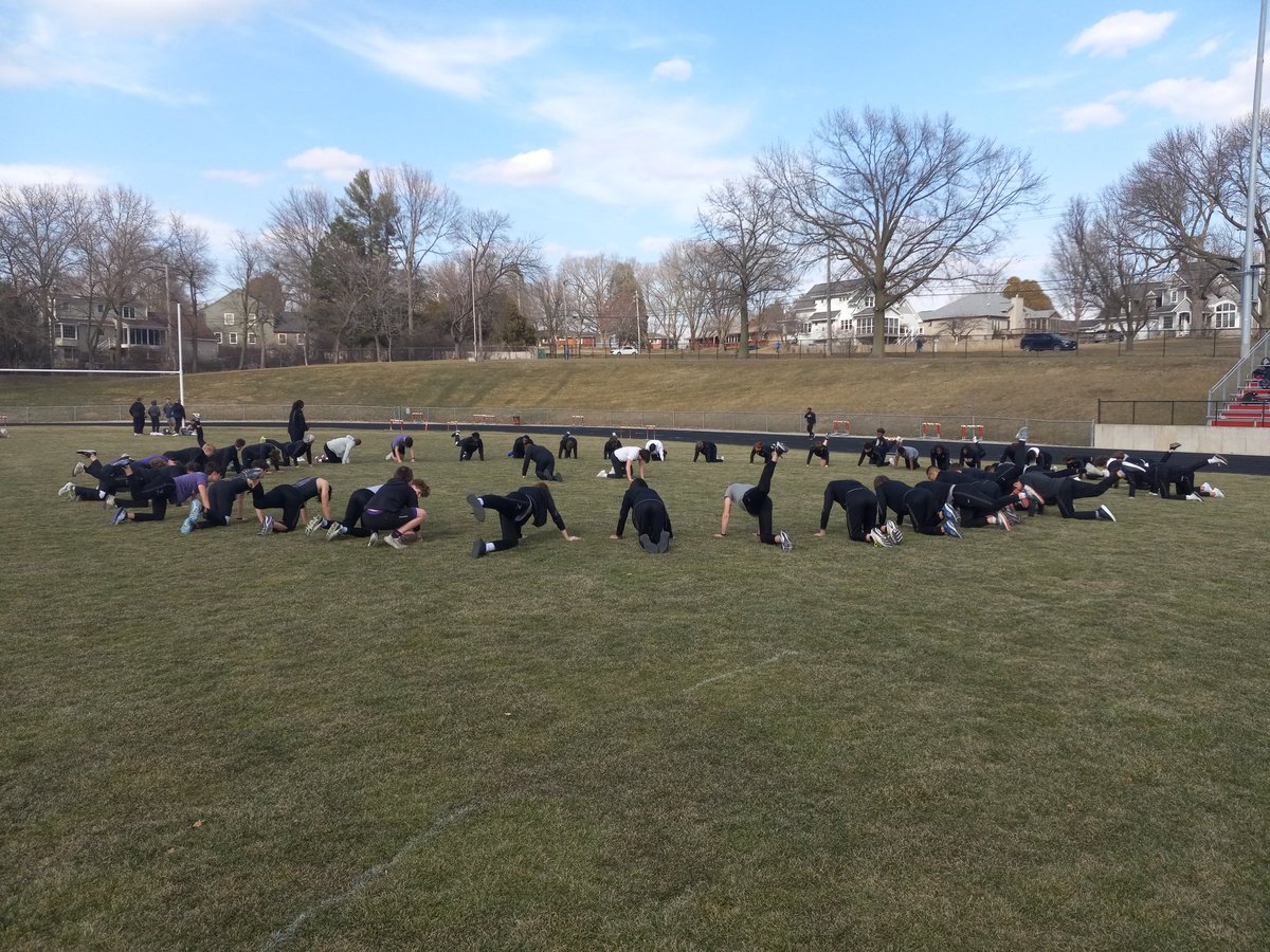 BoltTracknField's tweet photo. Getting outdoor season started off right. Thanks for hosting a great meet @chsboystandf! https://t.co/Mp7PAecwb3