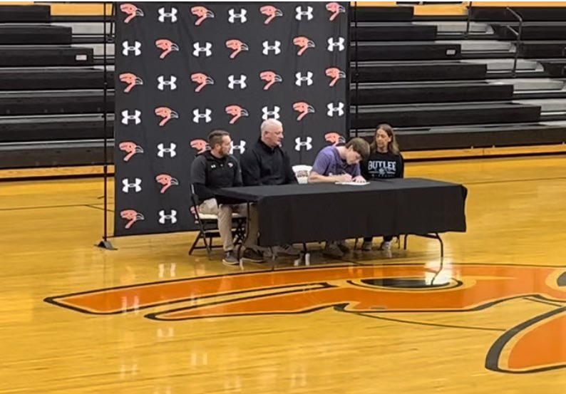 It’s official✅✅✅ Let’s Go Grizzlies!! <a href="/Buco_Baseball/">Butler Baseball</a> <a href="/TSanagorski/">Taylor Sanagorski</a> <a href="/bj_mcvay/">BJ McVay</a> @bonnel_austin <a href="/CoachRaine/">Brad Raine</a> <a href="/WestphalCoach/">Bryce Westphal</a> <a href="/OriolesAHS/">Augusta High Orioles</a> <a href="/BarstoolAHS_/">AHS Barstool</a>