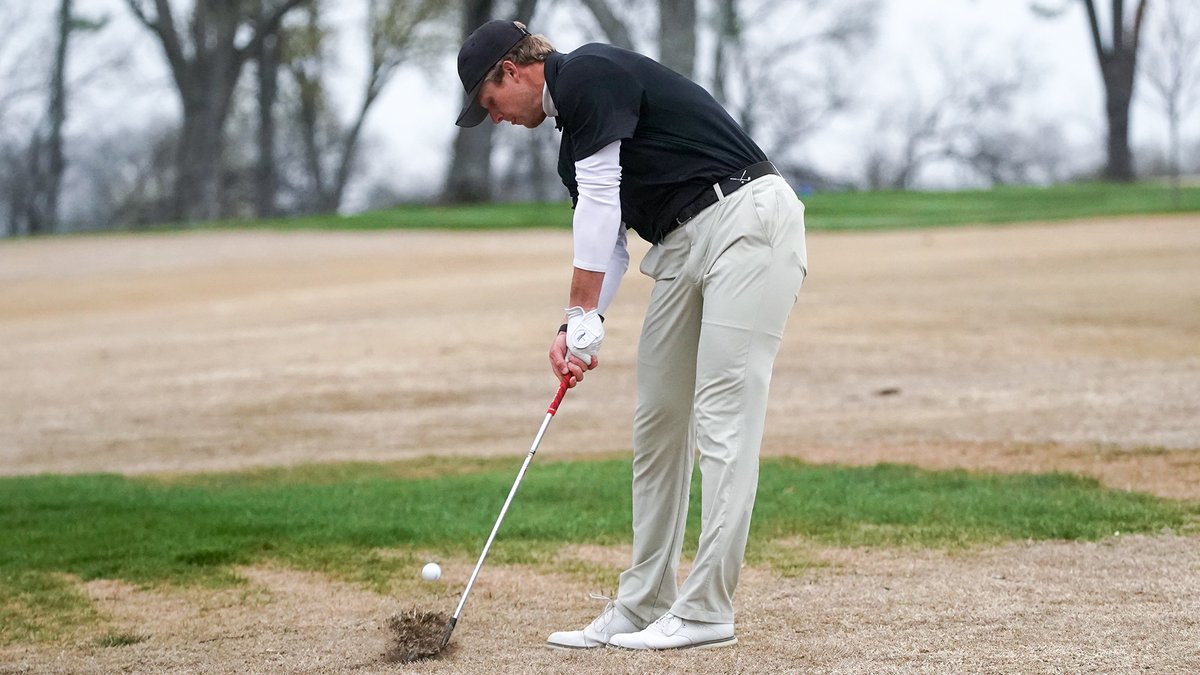GovsMGO's tweet image. Led by a three-under 6⃣9⃣ from @AVRGolf, three Govs shot even-par or better en route to a 284-290 stroke-play match win over UT Martin on Tuesday! 🎩⛳️

🗞️ --&amp;gt; bit.ly/3LKF3HR

#ASUNMGolf