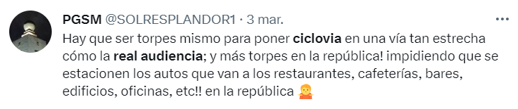 Hanz_Narvaez's tweet photo. ¿Cuál es el criterio técnico para poner una ciclovía en una calle tan estrecha? Conocían que también circulan por la misma calle servicios de transporte que ocupan gran espacio. ¿Se les ocurrió ver algún manual de inclusión de ciclo-rutas o ciclovías? Existen. @Gamanoticiasec https://t.co/In2uFYIhaL