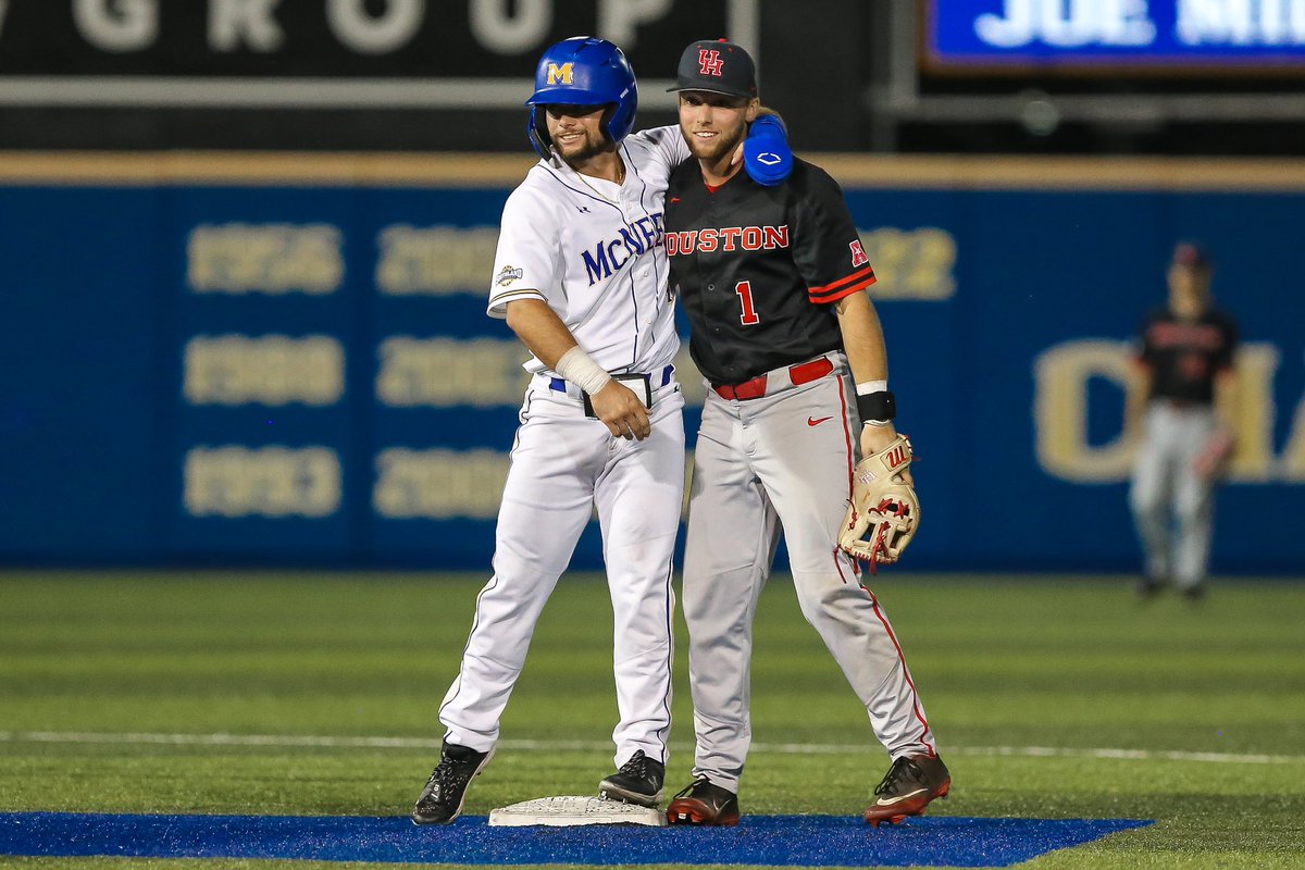 Brotherly Love from the Burckel Brothers 🤍