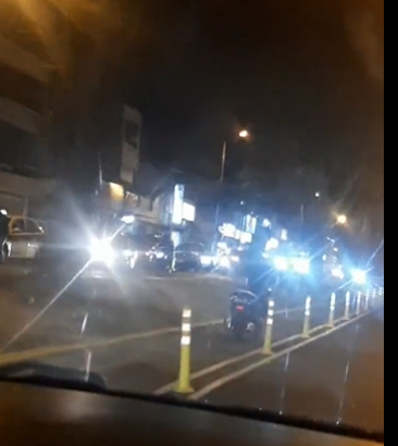 Hanz_Narvaez's tweet photo. Se reporta gran congestión. Los mayormente beneficiados,  son los delivery que constantemete usan la motovía, como muchos lo reportan. Nadie ejerce el control. @gisella_bayona @andreabaezq @luisantonio_r @lizvalarezo @Paulcoellosegar https://t.co/vZIvZW2que