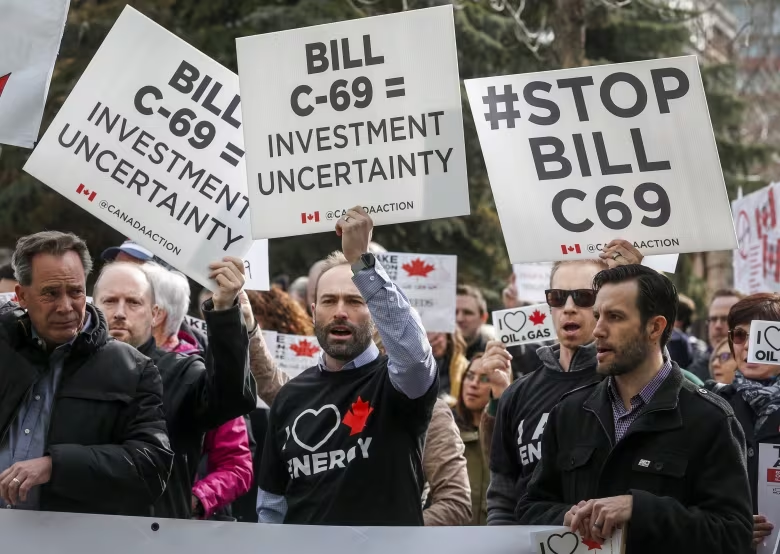 futurealberta's tweet photo. #BillC69 Ottawa stepping on provincial jurisdiction
Again #Ottawa wishes to destroy #Alberta
This important case is being heard in the Supreme Crt of Cdn challenging AB Crt of Appeal
Alberta Independence is needed more than ever

#WIPA #TrudeauIsDestroyingCanada #ableg #abpoli https://t.co/U4GGwhmkgs
