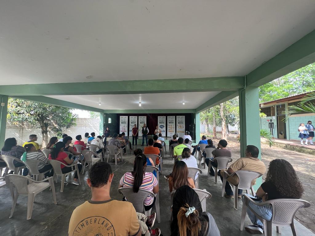 AMEXCID's tweet photo. 📸 Con mucho entusiasmo iniciamos en el municipio de #SanPedroSula sector #Cofradía, con inducción a los talleres de #Inglés, #MarketingDigital, #Carpintería, #Electricidad, #Panadería y #Barbería del proyecto #UnidosPorElDesarrollo 🇲🇽🤝🇭🇳
@EguisMonica @LauraElenaCC https://t.co/N5RpWu4Lv0