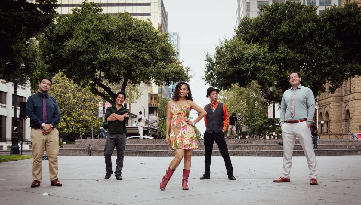 zach_fest's tweet photo. @SweetHayaH has stolen hearts over its 11 years of existence in the #SanJose region w/their soulful sounds and invigorating #livemusic performances. Catch them along w/other musical acts &amp; speakers at this year’s #Zach_Fest in support of @ZachsCares &amp; @2ndharvest Food Bank. https://t.co/oBKCPlsbl5