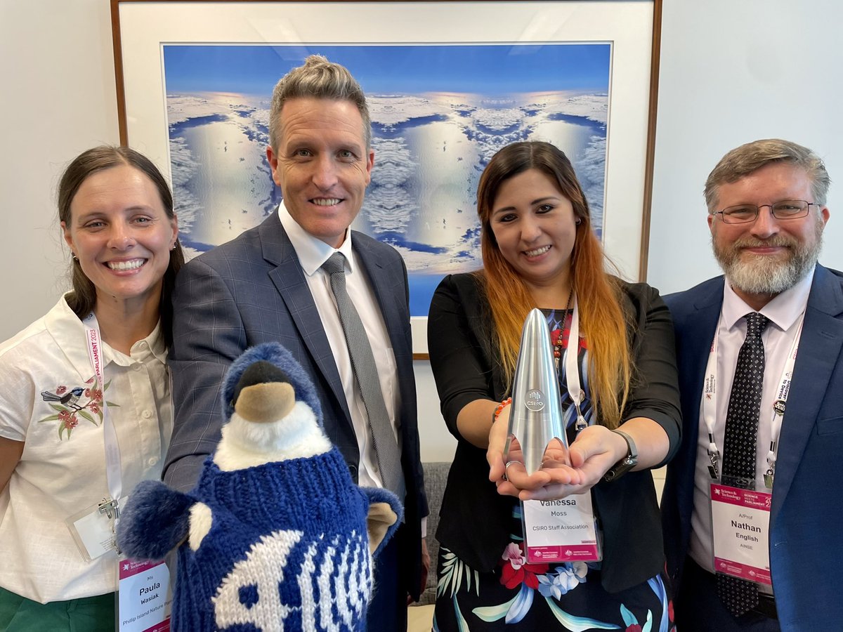 It was wonderful to chat penguins and seabird plastic ingestion with @Josh4Freo today at Science Meets Parliament.
#smp2023 @cosmicpudding @ScienceAU @PhillipIslandNP