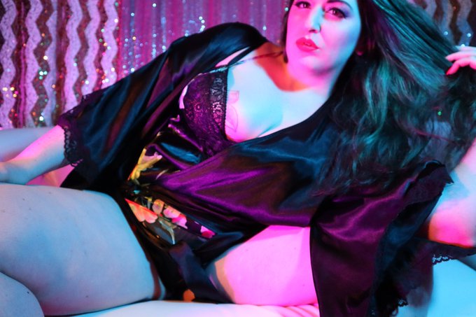 Once I've turned your mind to goo There's nothing I can't do to you 😈 https://t.co/dBTb7o58rR