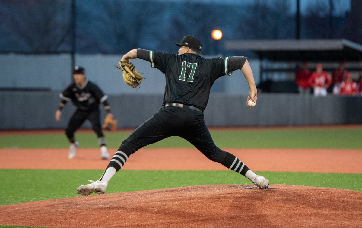 madness_WSU's tweet photo. Tristan Haught allowed only one hit and no walks in two scoreless innings out of the bullpen, highlighted by three consecutive punch outs in the bottom of the seventh. 🐺🔥
@Haught_1113 https://t.co/07208Ok4yb