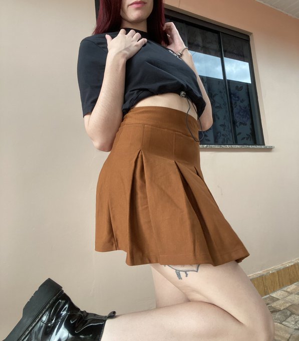 Vem ver o que tem embaixo dessa sainha 😈 https://t.co/UHyAQsOFU6<a href="/tag/girls"class="tags"><span>#girls</span></a><a href="/tag/hot"class="tags"><span>#hot</span></a><a href="/tag/snapchat"class="tags"><span>#snapchat</span></a><a href="/tag/prettygirls"class="tags"><span>#prettygirls</span></a><a href="/tag/latina"class="tags"><span>#latina</span></a><a href="/tag/pride"class="tags"><span>#pride</span></a>