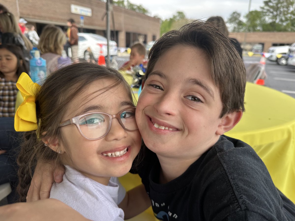 mrstesori's tweet photo. Happy World Down Syndrome Day from me, @PaulTesori and our chromosomally enhanced l’il dude! #celebrate321 #differentiscool #bekind #chromosomallyenhanced #upgradedto47 https://t.co/tadInqsUMi