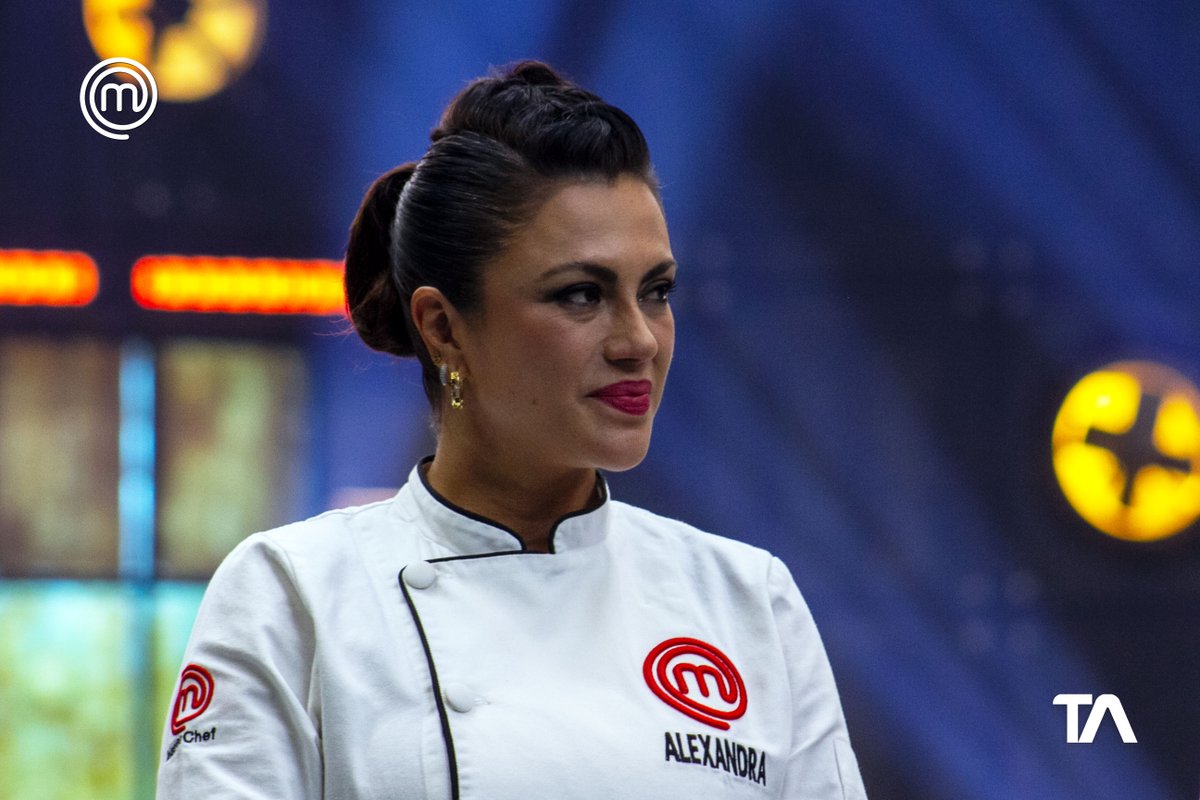 teleamazonasec's tweet photo. Alexandra, 'la diabla' 😈, ha demostrado gran talento en estas cocinas, además de un fuerte temperamento y sensibilidad.  #MasterChefEcuador
#GranFinal https://t.co/utwHko0Bxz