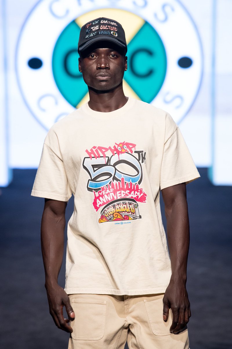 DevineNews's tweet photo. Back on the runway! #CrossColours iconic hip hop brand from the '90s 
at #ArtHearts Fashion show in DTLA.

Great to see these legends with a new collection in a year marking the 50th anniversary of #HipHop. @FOXLA @CrossColoursLA 

https://t.co/liYysDDB5W https://t.co/XZNrs1c0pU