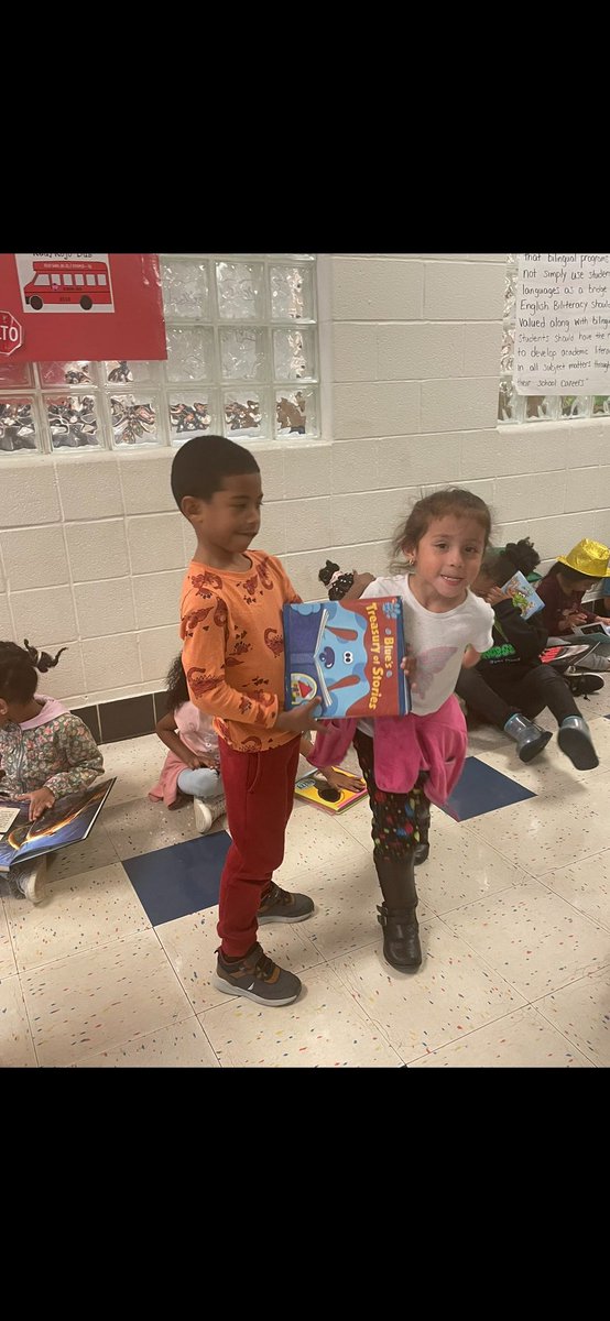 This past Friday was our grand opening of our Free Book Fridays! Thank you <a href="/MDBookBank/">Maryland Book Bank</a>, Every child at Kemp Mill receives a free book on Fridays to take home &amp; add to their own home library. #loveofreading💕#ittakesavillage @MCPSCommunitySc <a href="/KMESMustangs/">Kemp Mill - Dr. Bernard X. James, Sr., Principal</a> <a href="/kempmillmc/">Kemp Mill Media Center - Becca Smoot</a>