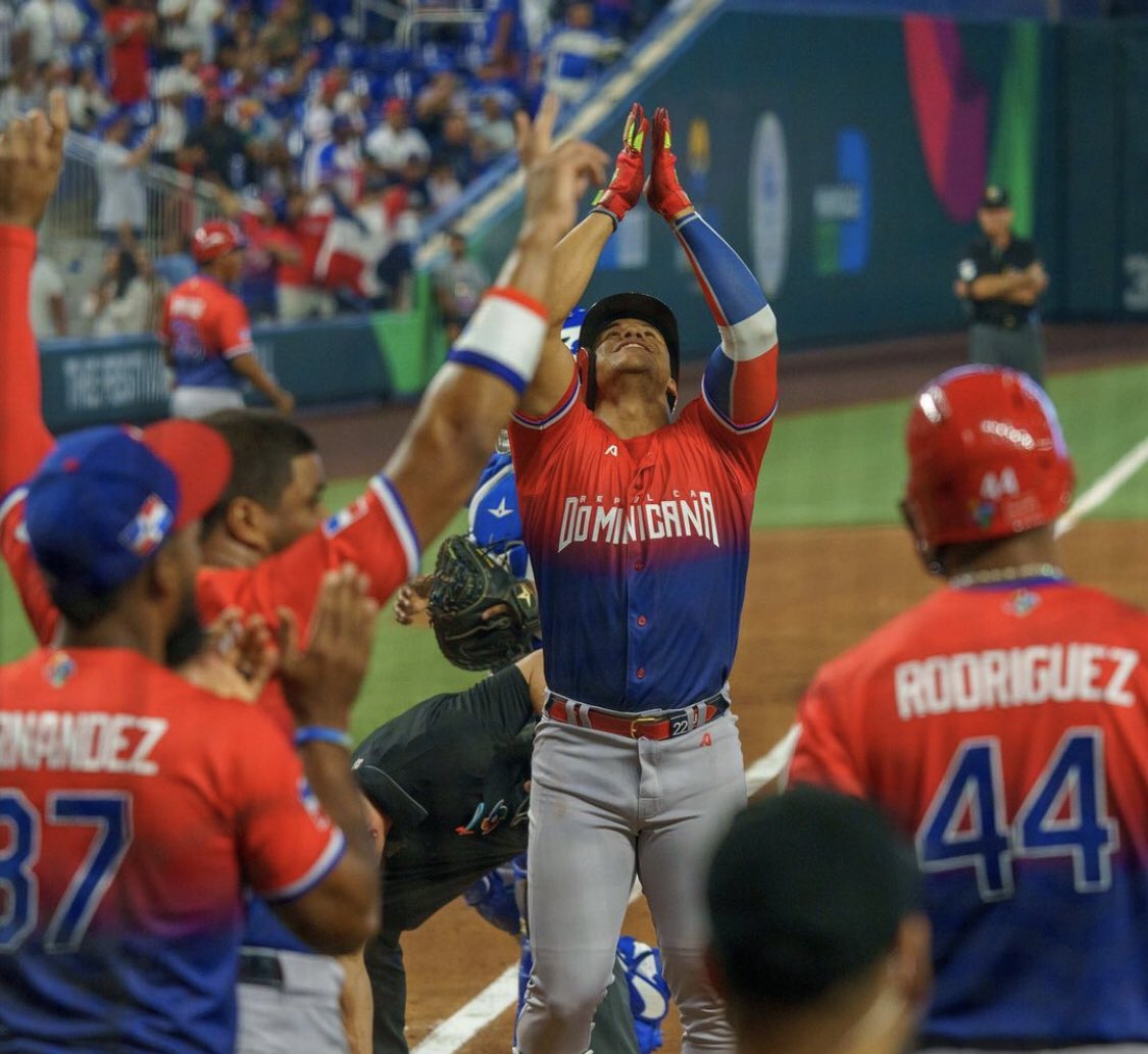 jmud12's tweet photo. 😃😃😃😃 thanks @WBCBaseball https://t.co/spi99AUeSH
