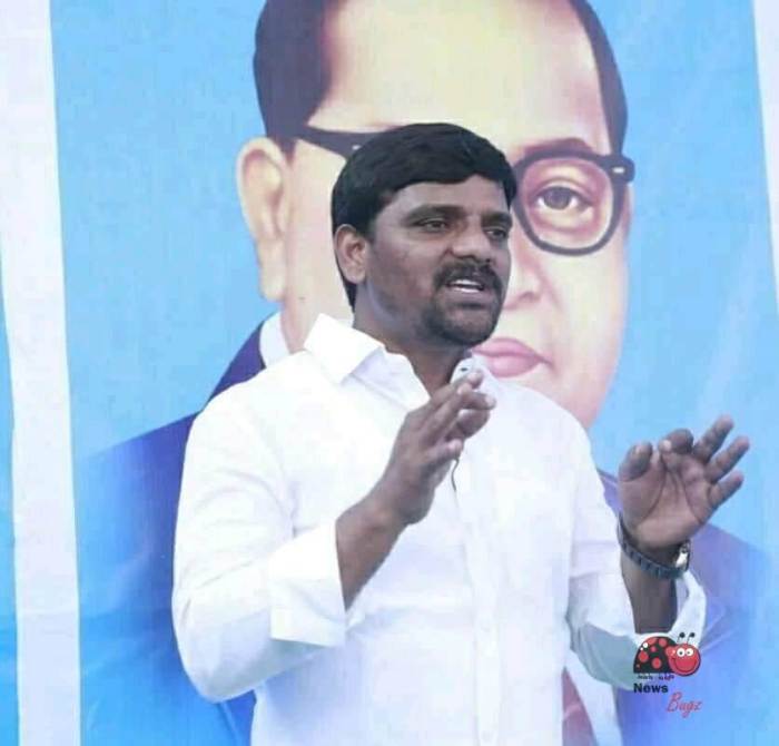 nareshgajula211's tweet photo. #save qnews# save telangana journalism # save teenmar mallanna # save telangana Vittal #save sudarshan goud # https://t.co/yvQOI6n6v3