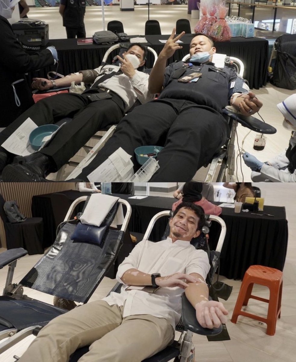 KhuddamMY's tweet photo. On 25th &amp; 26th Feb Majlis Khuddamul Ahmadiyah Malaysia organized a blood donation program at Tropicana Mall PJ. Registration 145 and managed to get 135 bags of Blood Alhamdulillah.  @PDNKKM https://t.co/2NOs5Gcs8p