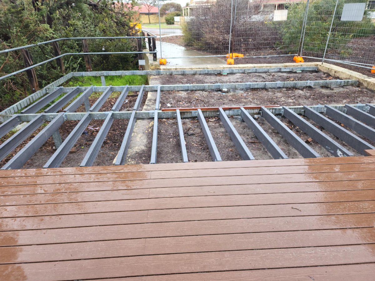 PermaStruct's tweet image. One job in Ellenbrook Western Australia used PermaStruct® PC 155mm x 53mm FRP Subframe as well as PermaTimber® 146 Decking. Our FRP Subframe is used in commercial projects as a high load bearing frame made withstand heavy forces such as traffic and weather! Looks Great!

#perma