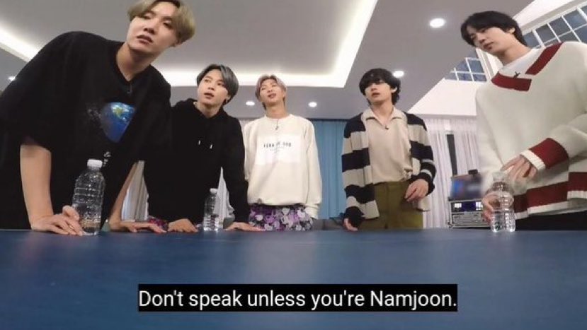 btslinesiconic's tweet photo. https://t.co/XYQzuB63C2