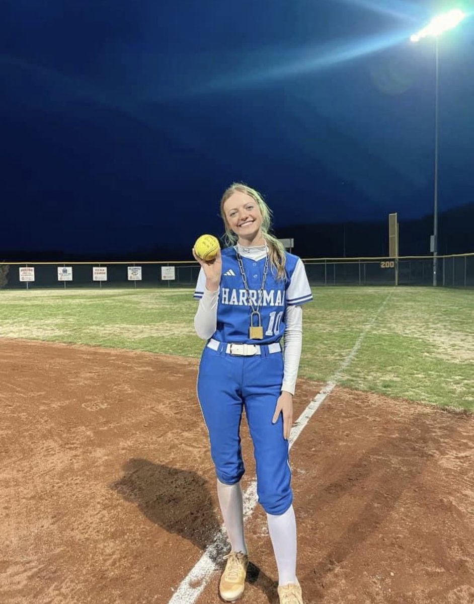 HighHarriman's tweet image. Nice homer in the big win tonight!! @AddisonOliver33 @RoaneStateWBB