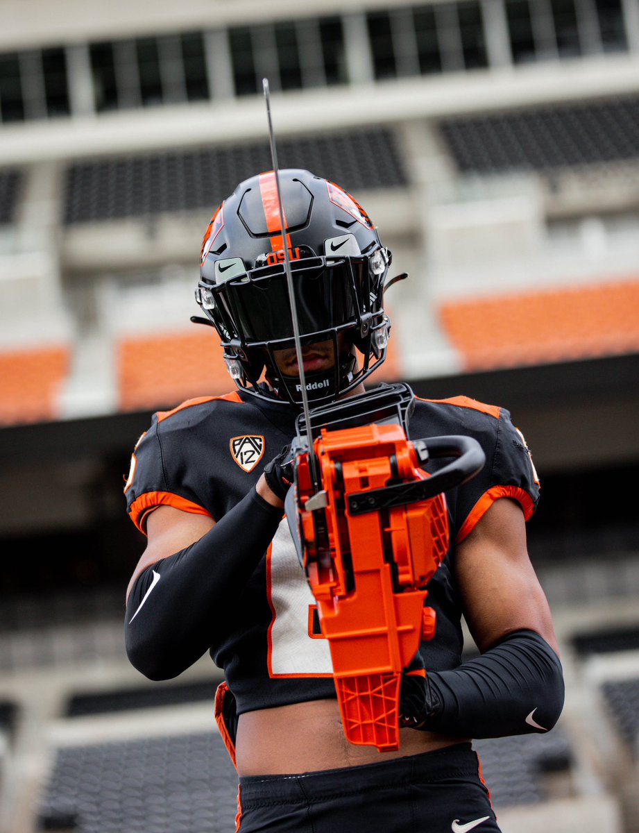 After a great conversation with <a href="/CoachAPerk/">Anthony Perkins</a> i'm excited to say i've received MY FIRST DIVISION 1 POWER 5 OFFER to <a href="/BeaverFootball/">Oregon State Football</a> ‼️