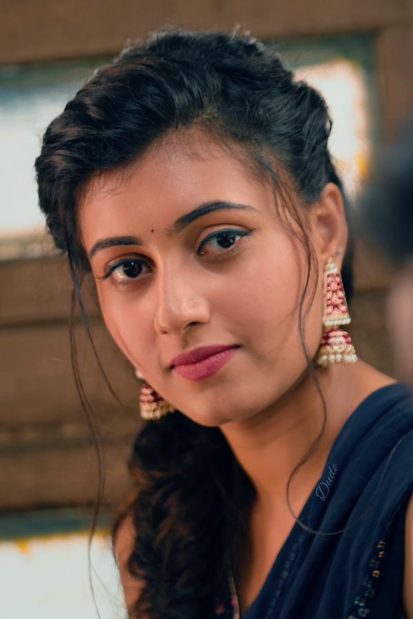 FrywrT7aQAAPi4Z?format=jpg&name=900x900