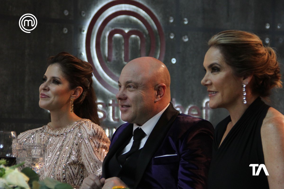 teleamazonasec's tweet photo. Alexandra está contando su historia en sus platos.  Su plato fuerte tiene un lindo emplatado y buenos sabores.  #MasterChefEcuador
#GranFinal https://t.co/huk2h5t6Fv