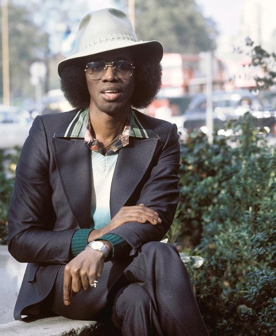GahlenF's tweet photo. Paying Homage To The Legendary Johnny " Guitar " Watson. He Recorded and Toured with Little Richard, Larry Williams, Johnny Otis, Herb Alpert, and George Duke. He went From A Bluesman, to An Urban Soul Singer. Flamboyant in Style, but A True Soul Brother, and Underrated Guitarist https://t.co/3AfrAOaaW1